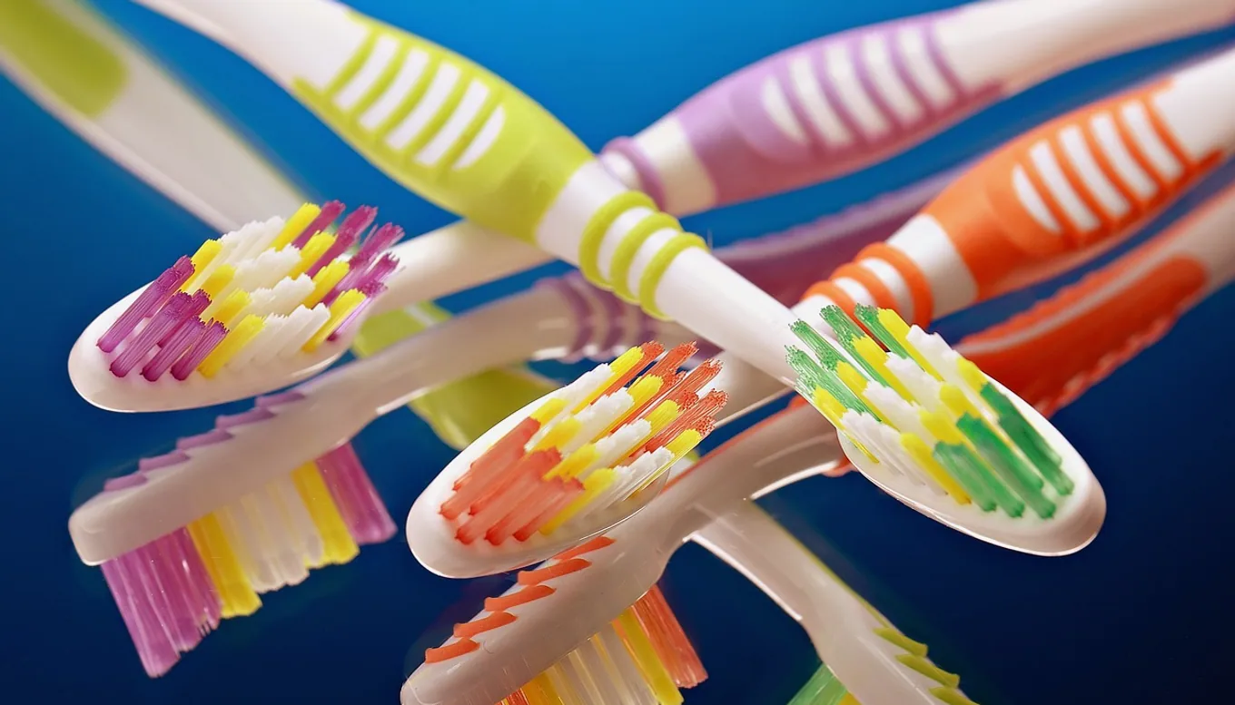 Dental, toothbrush and hygiene