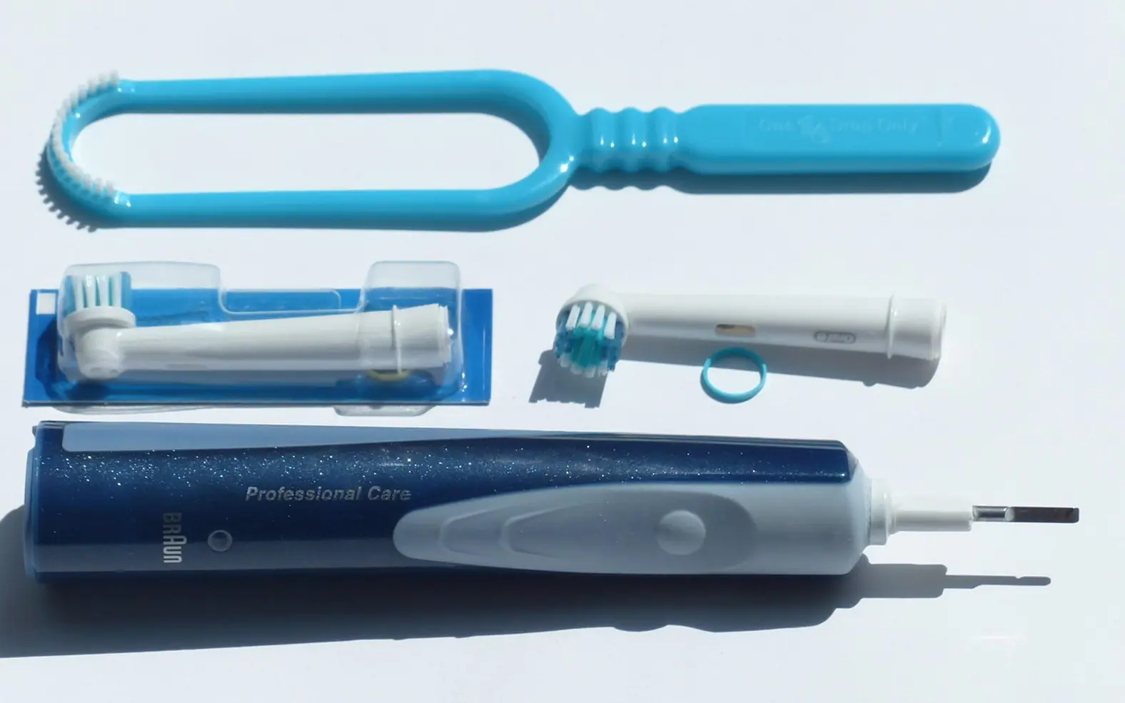 Toothbrush, dental hygiene and electrical toothbrush